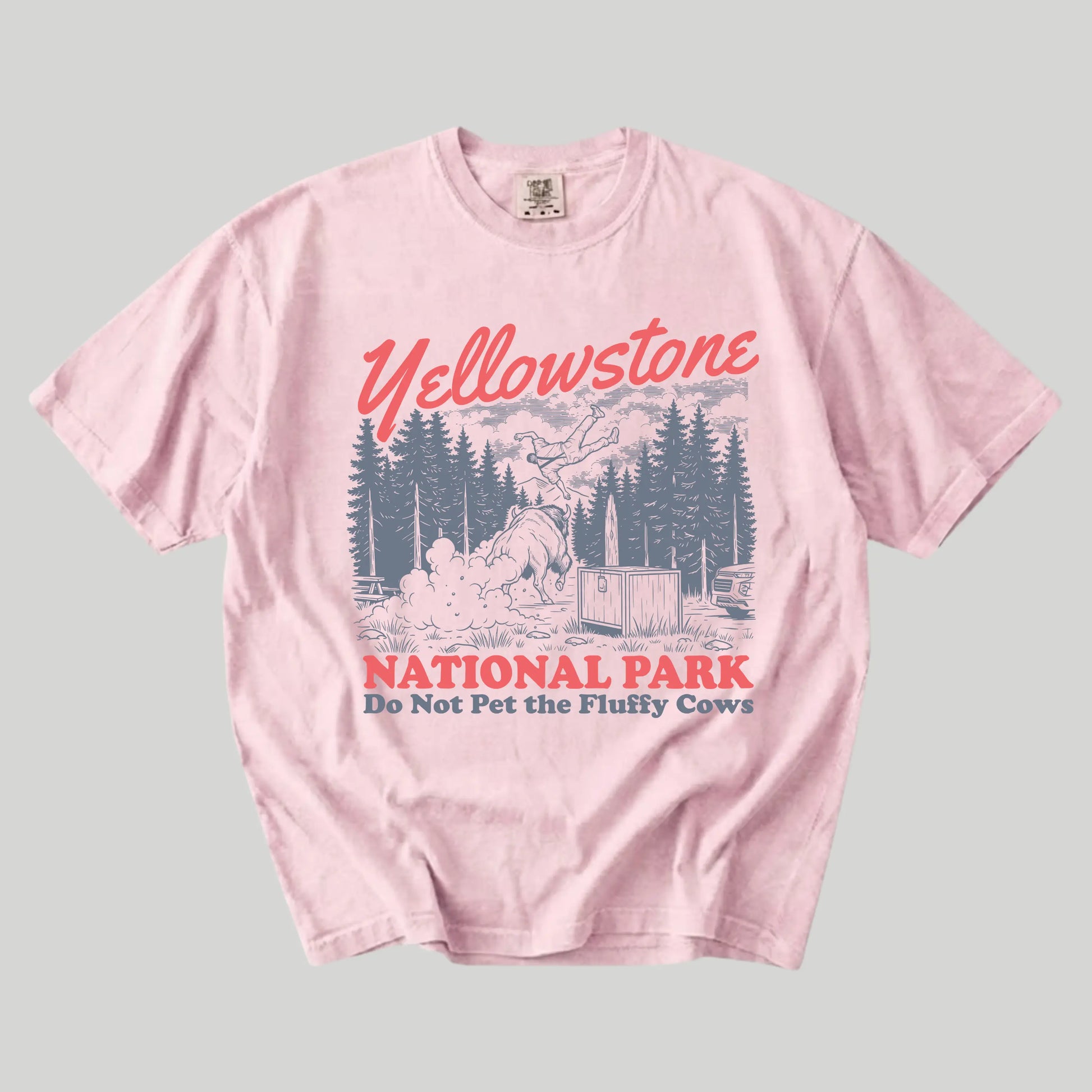 [Comfort Colors] Do Not Pet the Fluffy Cows T-Shirt, Yellowstone National Park Tee, Funny Camping Shirt, Family Vacation Outfit, Matching Travel Tees, Outdoor Adventure Gift, Made in USA